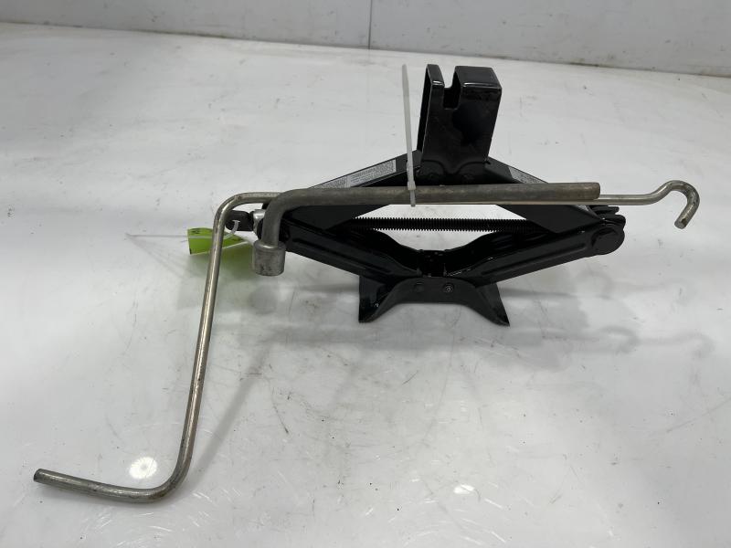 2013 Subaru Crosstrek Jack Assembly