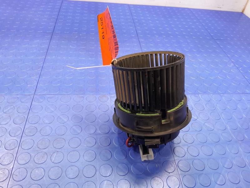 2020-2024 Nissan Versa Heater AC Blower Motor Assembly Genuine OEM 272265RB1A