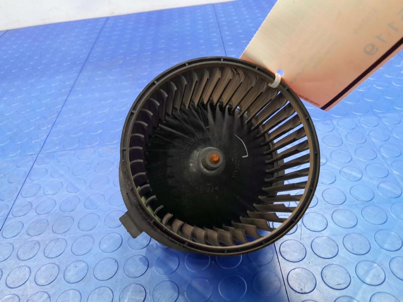 2020-2024 Nissan Versa Heater AC Blower Motor Assembly Genuine OEM 272265RB1A