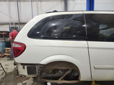 2007 Dodge Grand Caravan Quarter Panel
