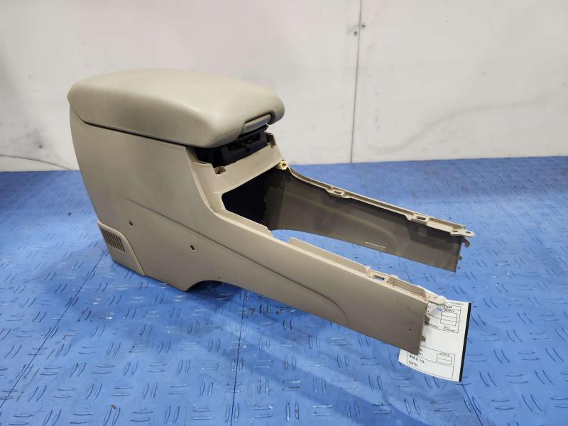 2002 Toyota Camry Front Console