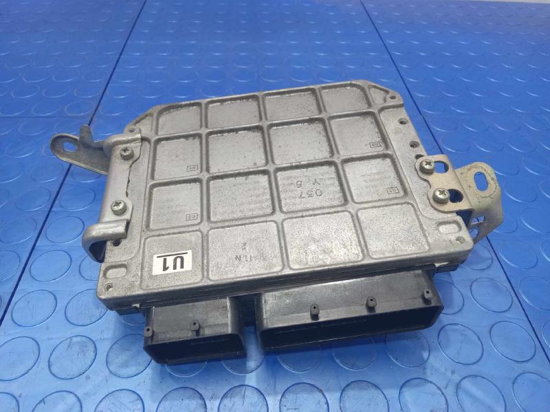 2011 Toyota Prius Engine/Motor Brain Box
