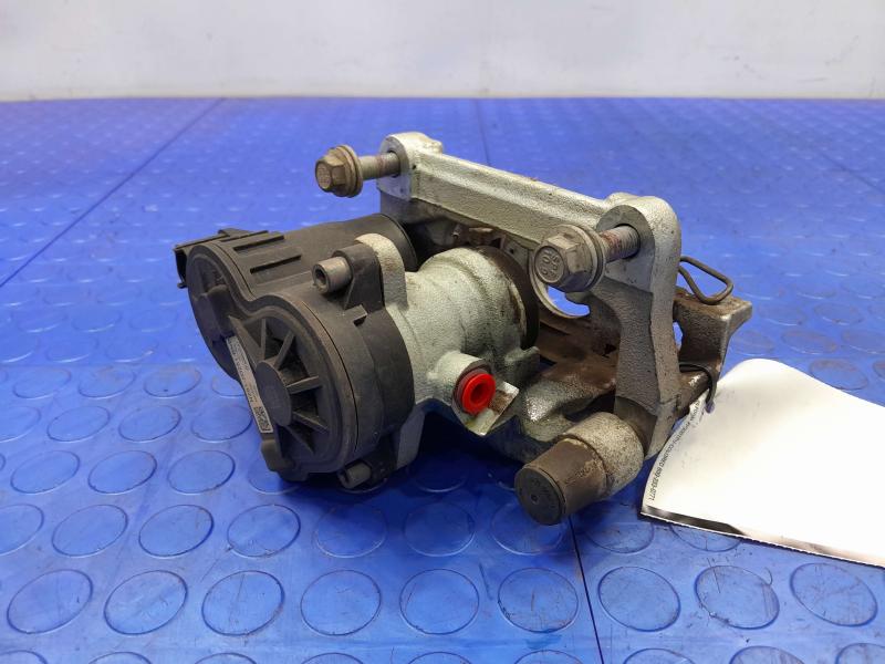 2022 Ford Maverick Caliper