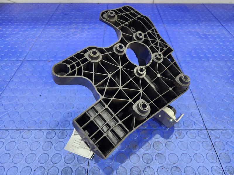 2014 Chevrolet Spark Brake Pedal
