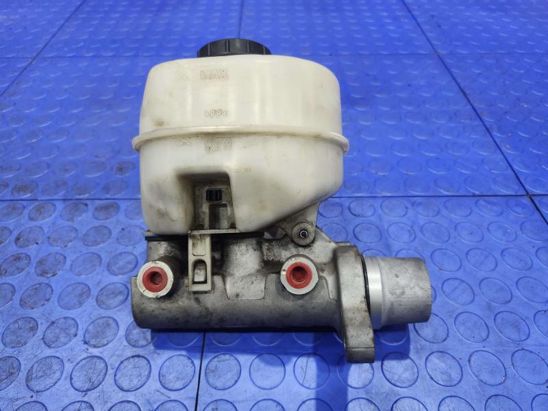 2013 Ford F-250 Super Duty Master Cylinder