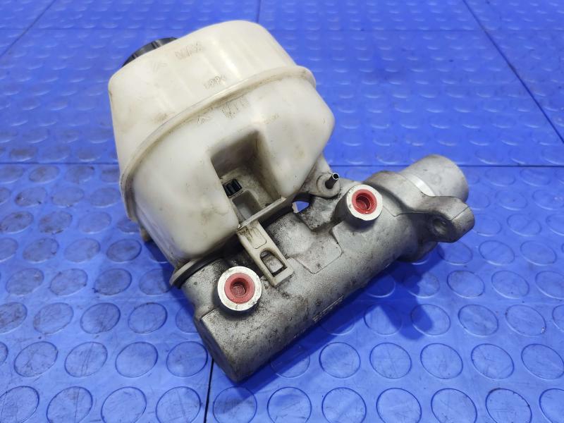 2013 Ford F-250 Super Duty Master Cylinder