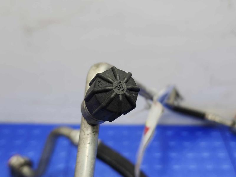 2011 Volkswagen Touareg Air Conditioner Hose