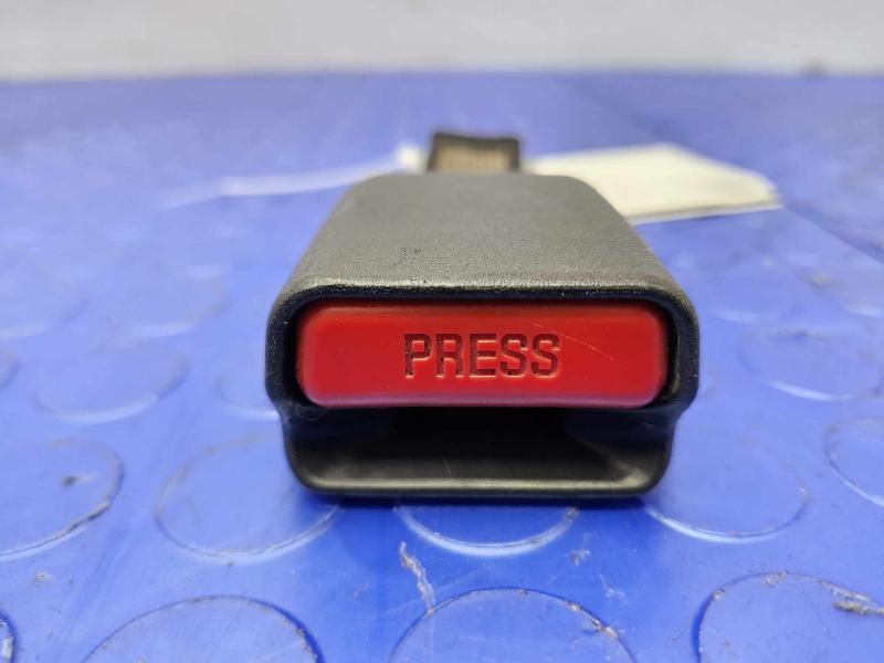 2014 Lexus IS 250 Rear Seat Belt