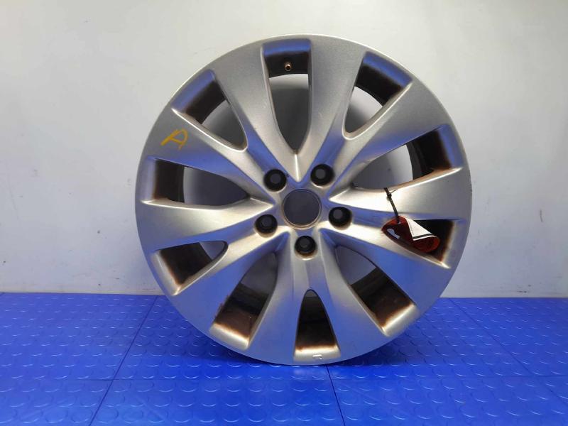 2016 Subaru Legacy Wheel