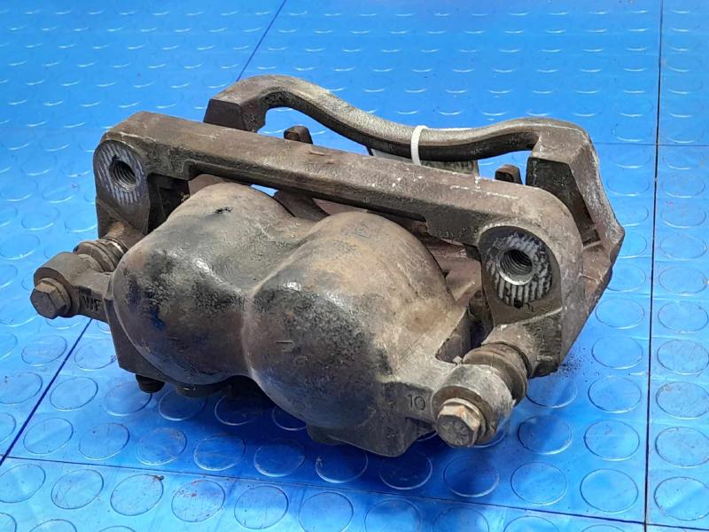 2011 Ford F-250 Super Duty Caliper