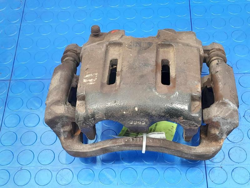 2011 Ford F-250 Super Duty Caliper