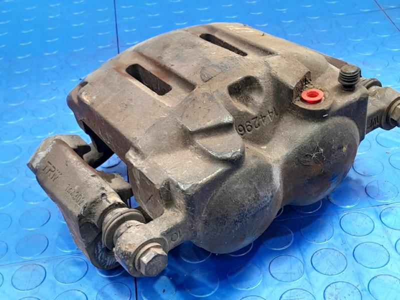 2011 Ford F-250 Super Duty Caliper