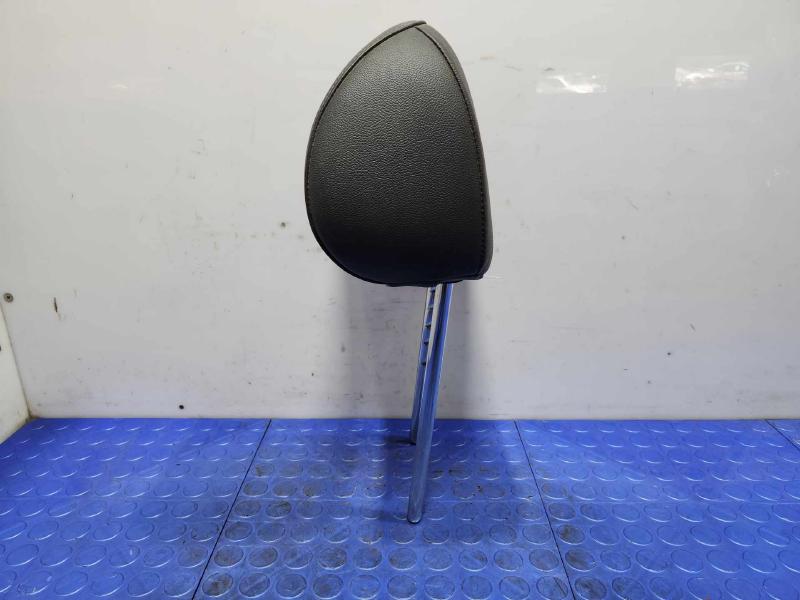 2017 Kia Niro Headrest