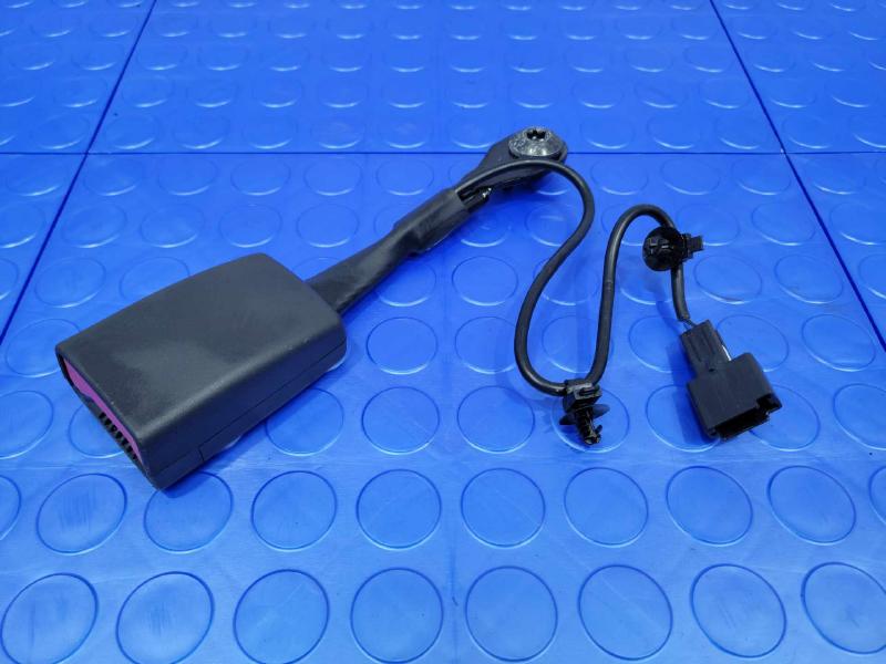 2020 Chevrolet Trax Front Seat Belt