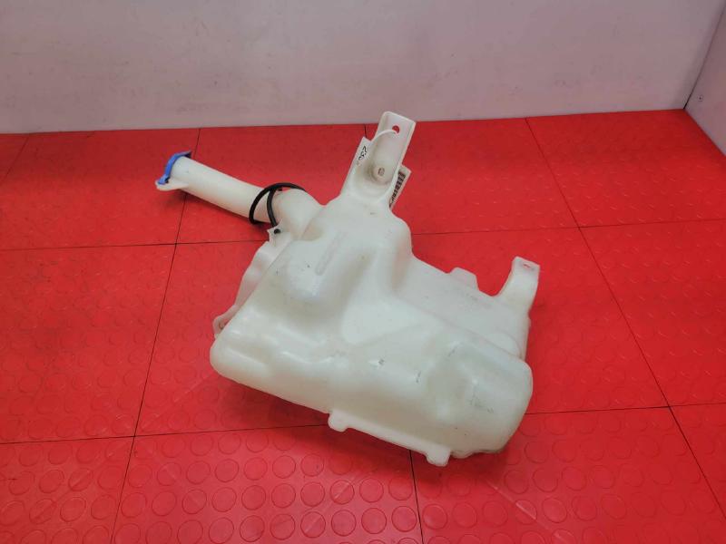 2014 Ford Fusion Washer Bottle