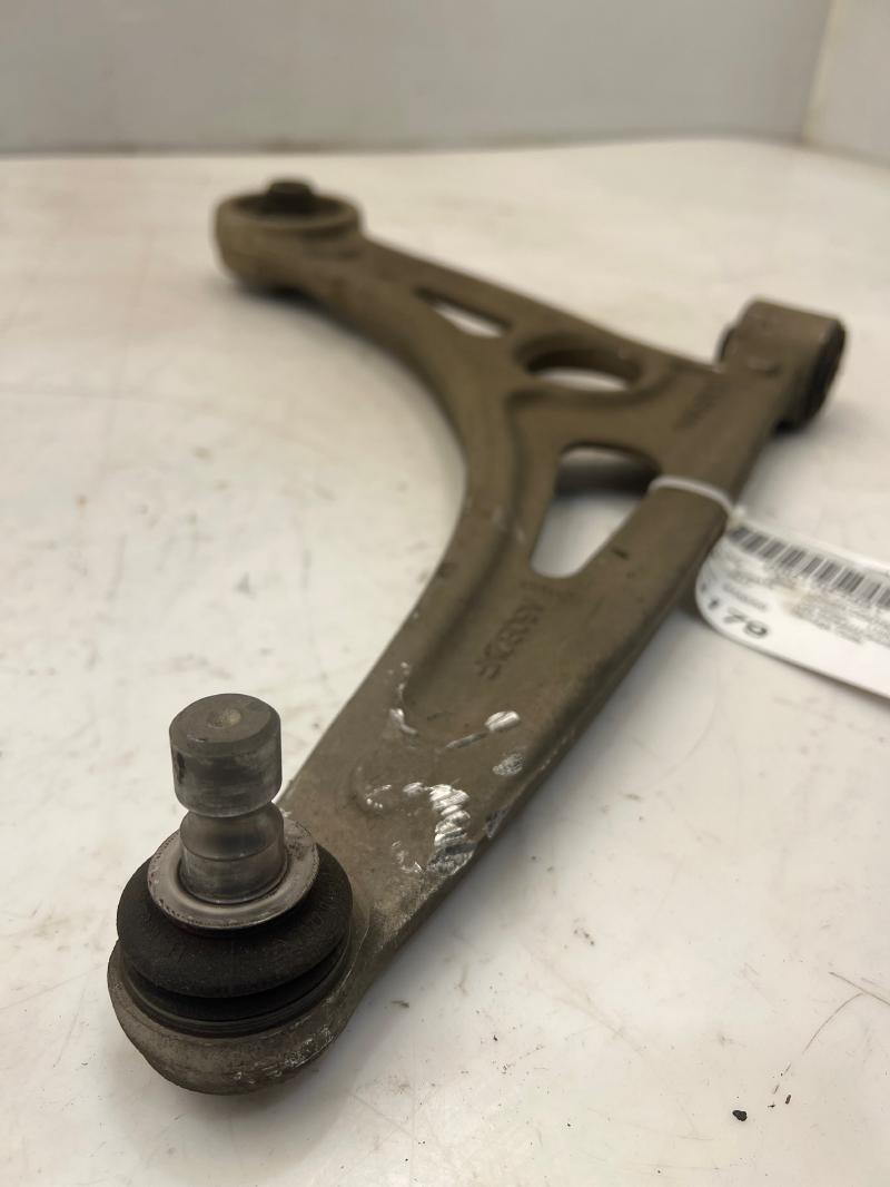 2016 - 2019 Hyundai Sonata Front Lower Control Arm RH Passenger Side OEM 54501E6100