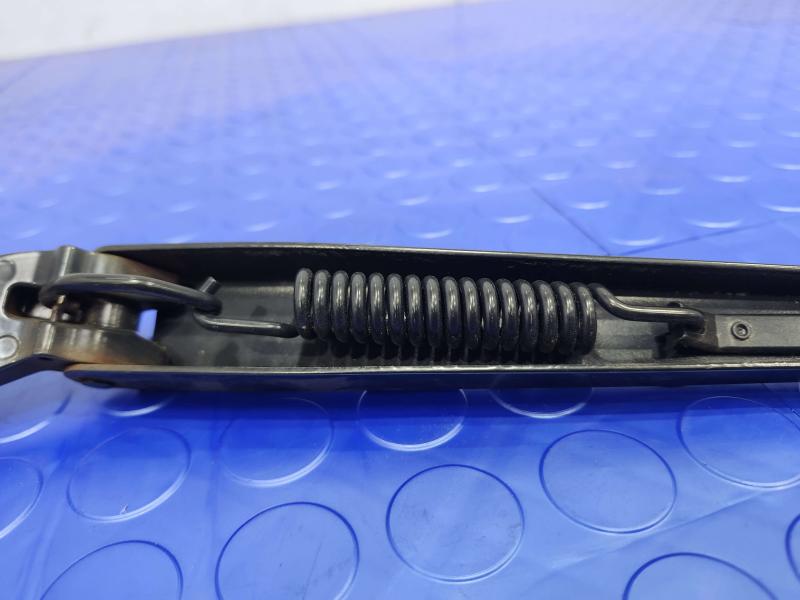 2011 Infiniti QX56 Wiper Arm