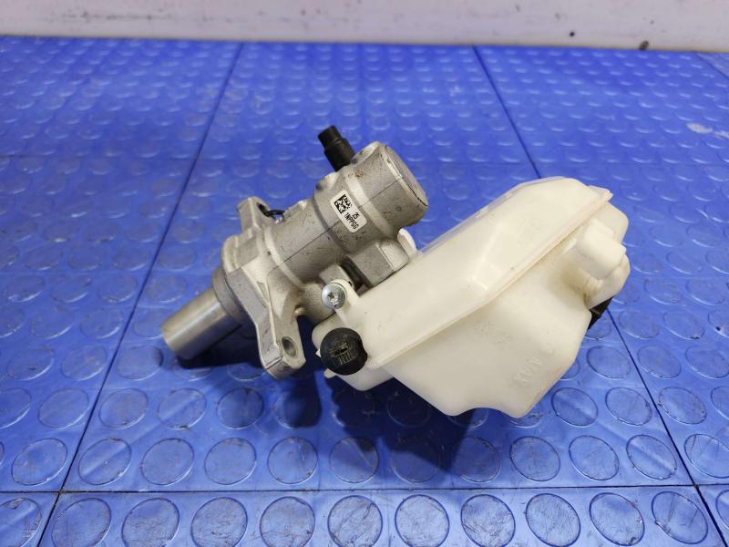 2020 Land Rover Discovery Sport Master Cylinder