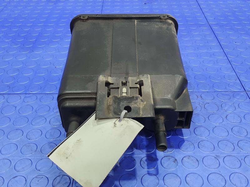 2014 Chevrolet Silverado 1500 Evaporator Canister