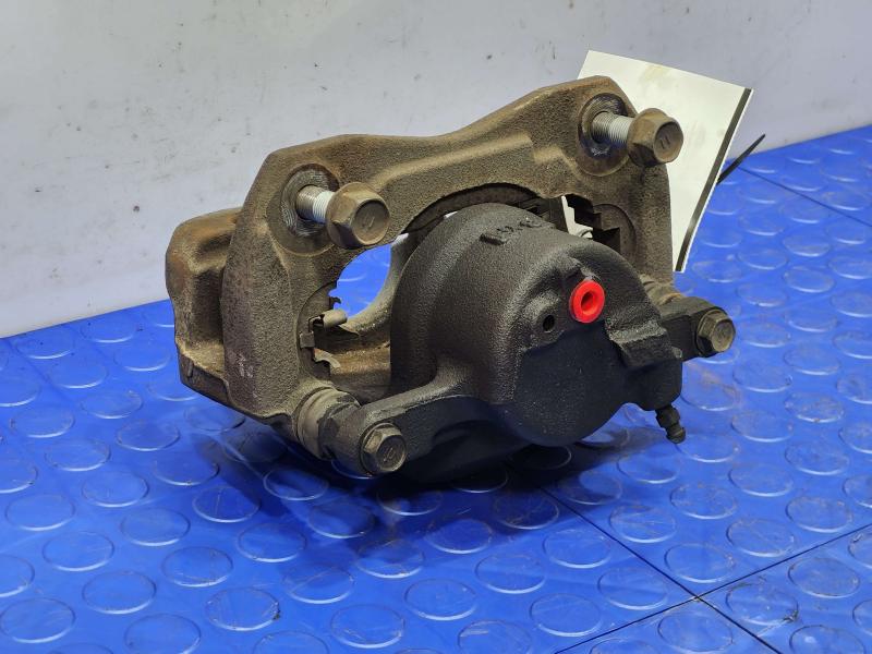 2014 Toyota RAV4 Caliper