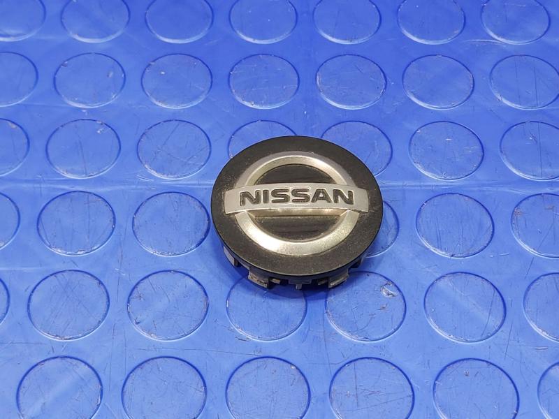 2022 Nissan Altima Center Cap