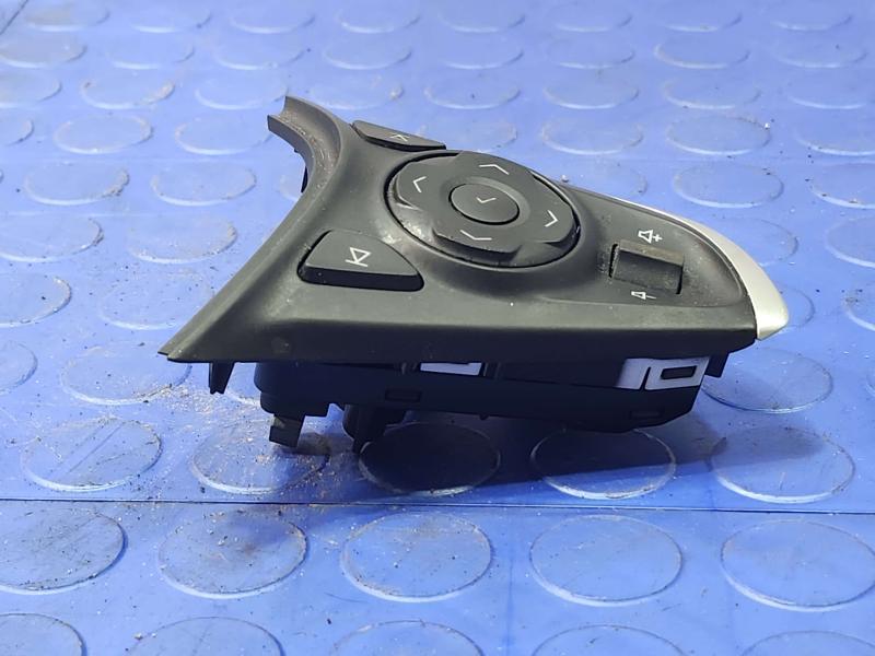2018 Buick Regal Combination Switch