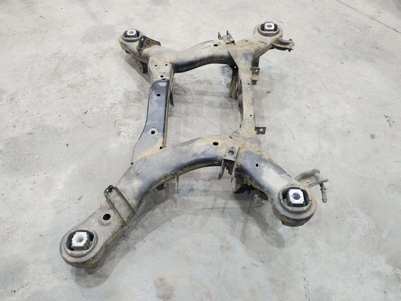 2012 Jeep Grand Cherokee Crossmember/Cradle/Undercarria