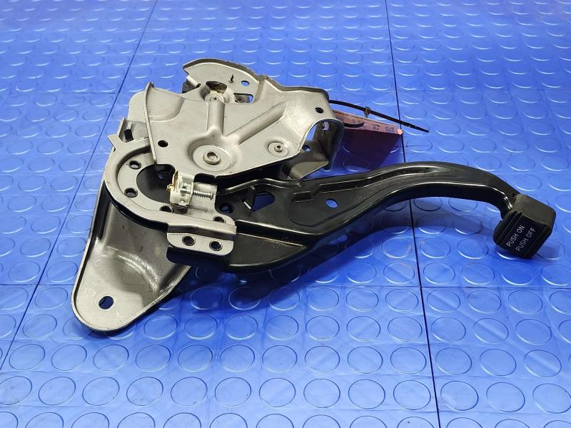 2011-2017 Infiniti QX56 QX80 Parking Brake Control Pedal Assembly OEM 36010-1LA0A