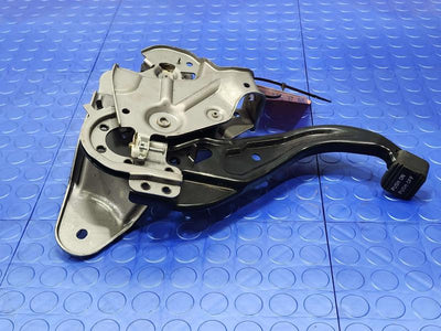 2011-2017 Infiniti QX56 QX80 Parking Brake Control Pedal Assembly OEM 36010-1LA0A