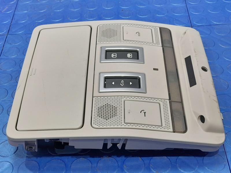 2018 Jaguar XE Front Console