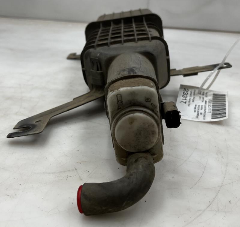 2013 Chrysler Town & Country Evaporator Canister