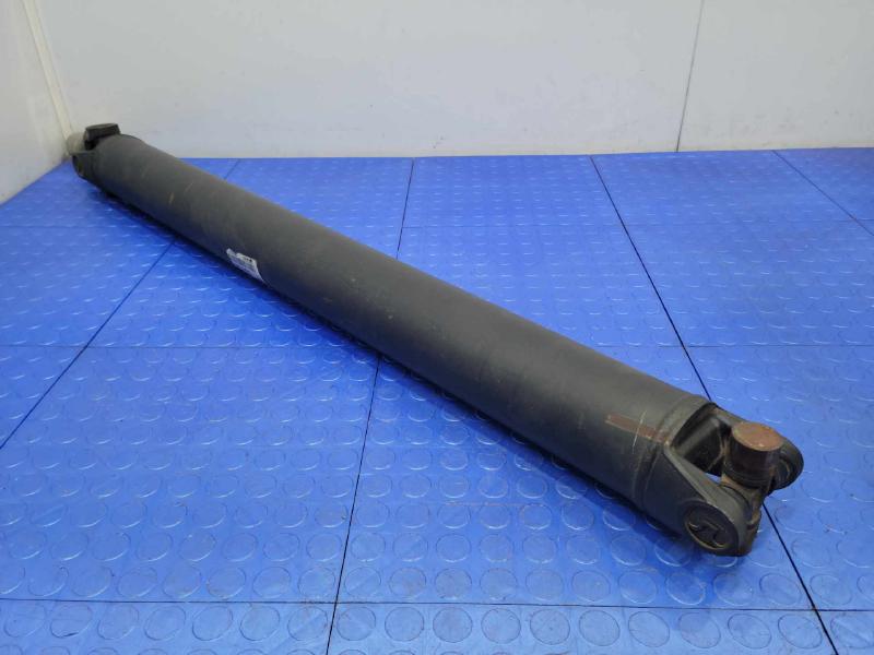 2013 Cadillac Escalade Rear Drive Shaft