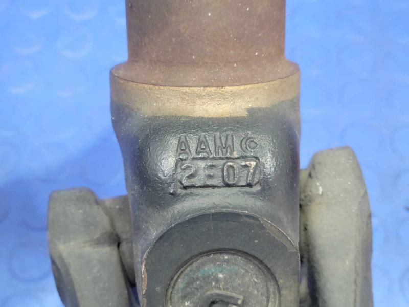 2013 Cadillac Escalade Rear Drive Shaft