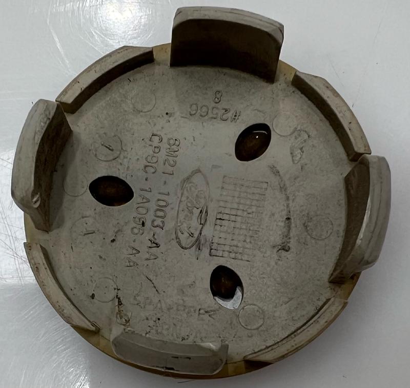 2013 Ford C-MAX Center Cap