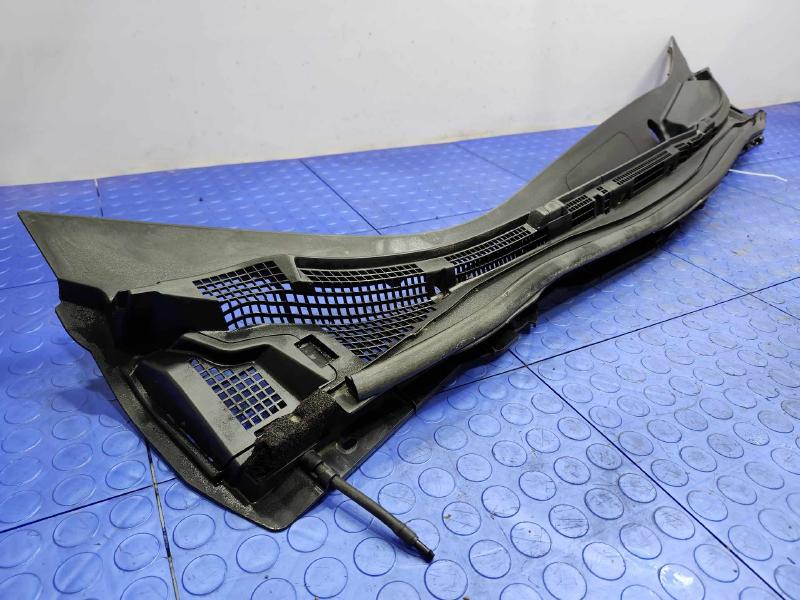2013-2017 Nissan Leaf Cowl Panel Cover Grille Air Inlet Genuine OEM 668623NF0A