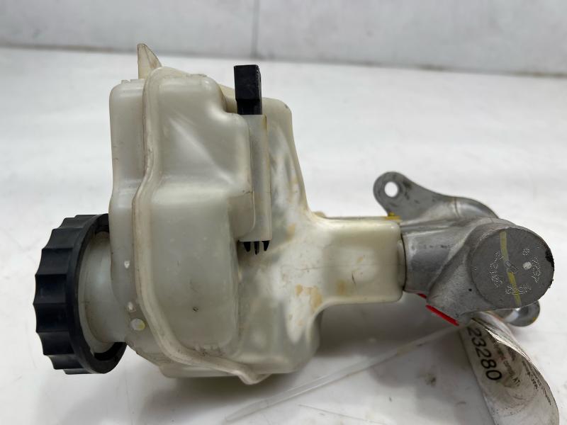 2013 Nissan Altima Master Cylinder