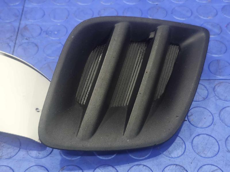 2010 Toyota RAV4 Grille