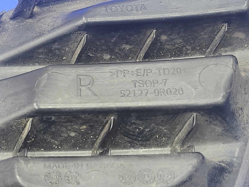 2010 Toyota RAV4 Grille