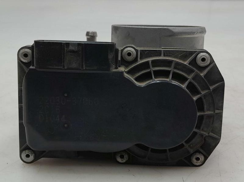 2012 Toyota Prius Throttle Body/Valve Assy