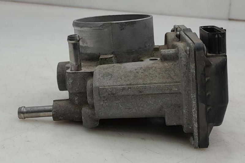 2012 Toyota Prius Throttle Body/Valve Assy