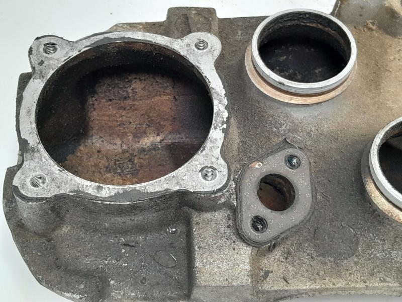 1986 - 1991 Mercedes Benz 420 Lower Intake Manifold OEM 1161400651