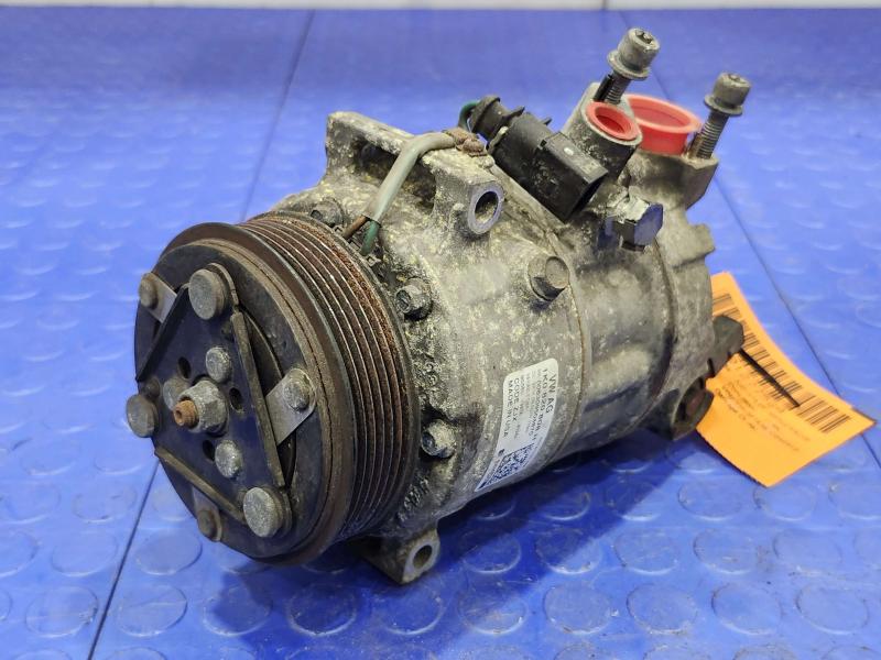 2018 Volkswagen Passat A/C Air Compressor