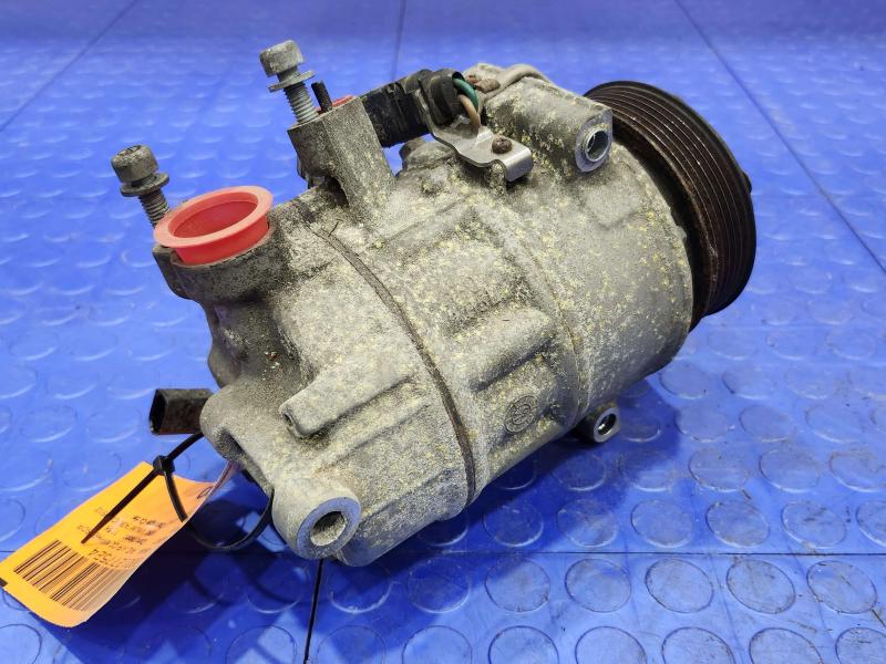 2018 Volkswagen Passat A/C Air Compressor