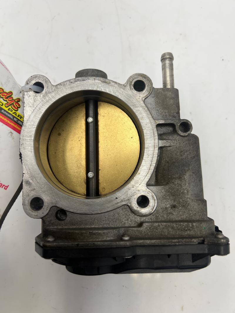 2005 Nissan Frontier Throttle Body/Valve Assy