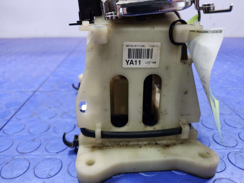 2014-2018 Kia Forte Automatic Gear Shifter Assembly Genuine OEM 46700A7110