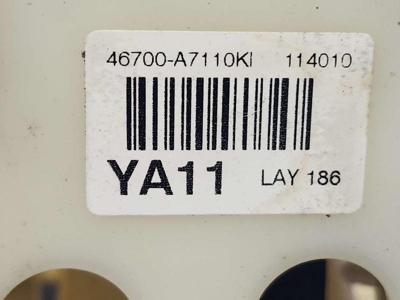 2014-2018 Kia Forte Automatic Gear Shifter Assembly Genuine OEM 46700A7110