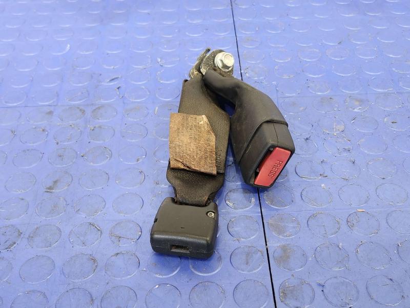 2008 Subaru Legacy Rear Seat Belt