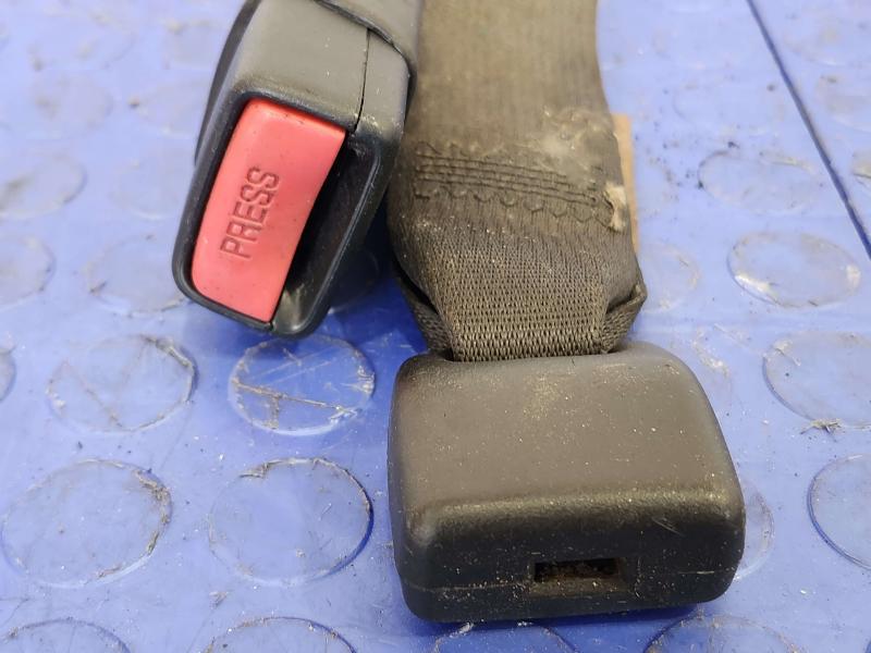 2008 Subaru Legacy Rear Seat Belt