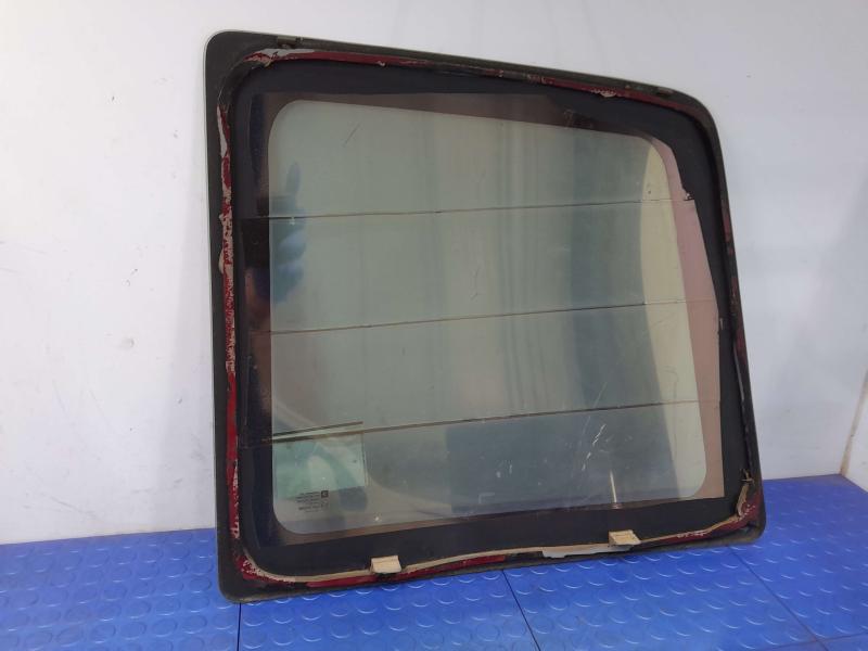2007 GMC Savana 2500 Back Glass/Window