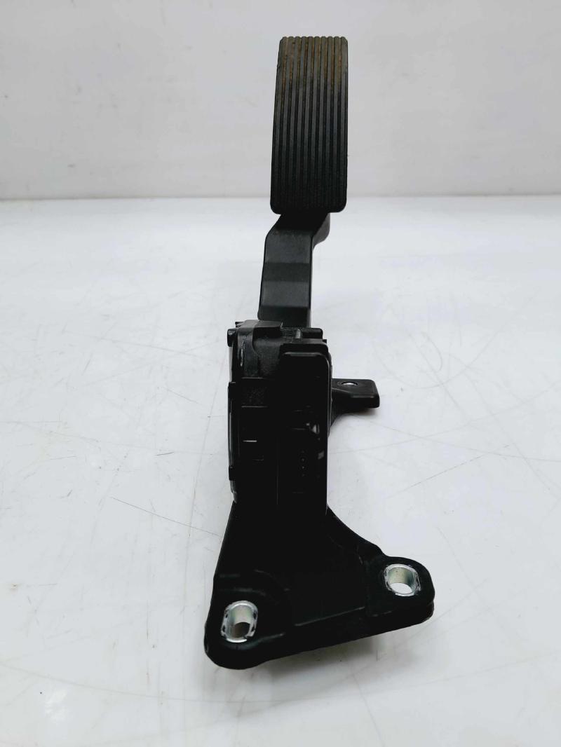 2011 Jeep Grand Cherokee Pedal Assembly